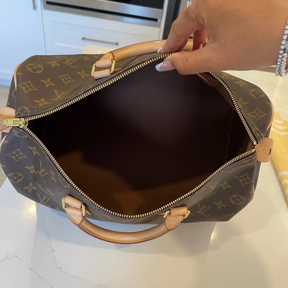 ❤️SOLD❤️Authentic Louis Vuitton speedy 35 - Picture 10 of 13